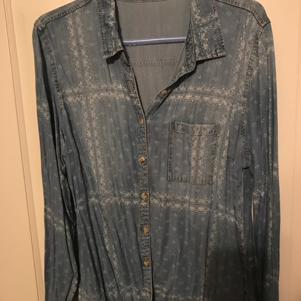 Button up shirt